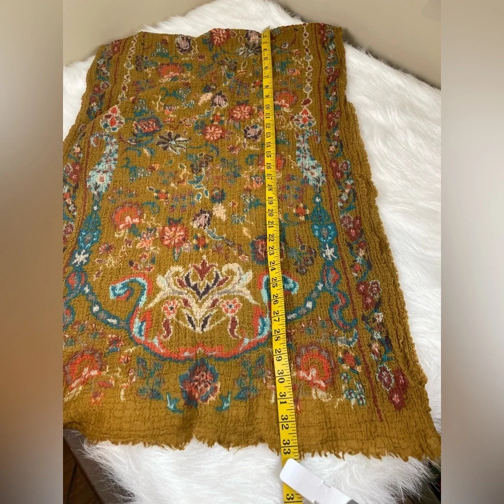 Anthropologie wool blend antique asian look Floral Patterned Scarf - Picture 10 of 10